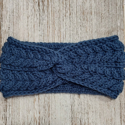 Next step knit: Cable headband with a twist