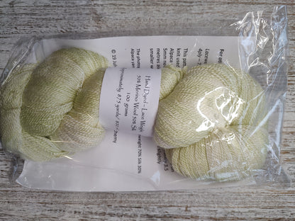 Dragon Spine Shawl knitting kit